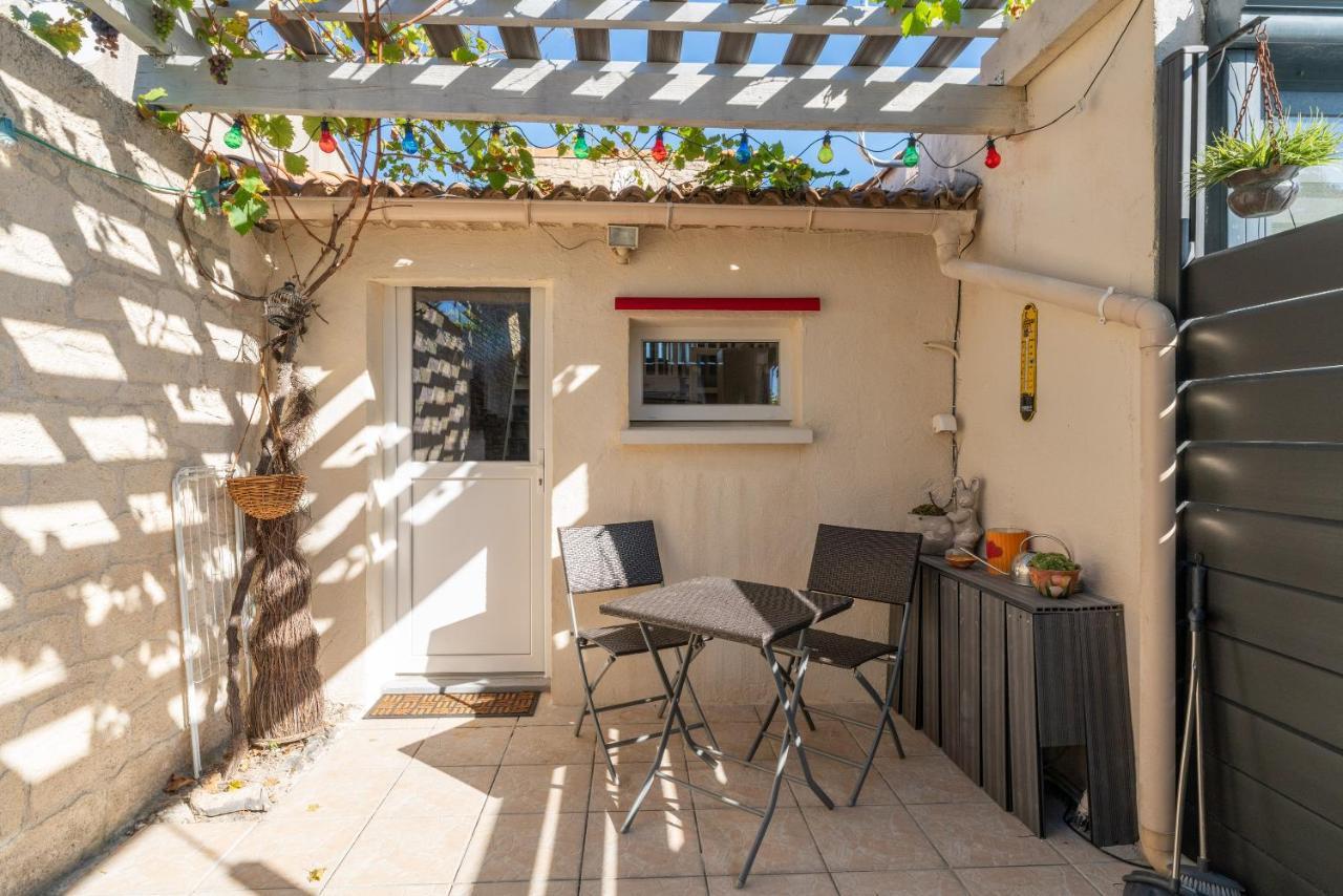 Appart Aux Portes De La Camargue Manduel Eksteriør bilde